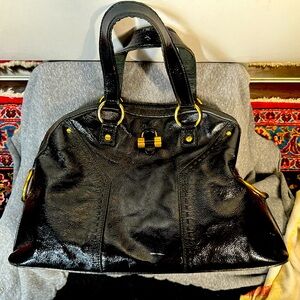 Yves Saint Laurent Muse Bag